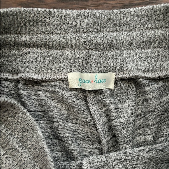 Grace & Lace Joggers - Picture 3 of 4